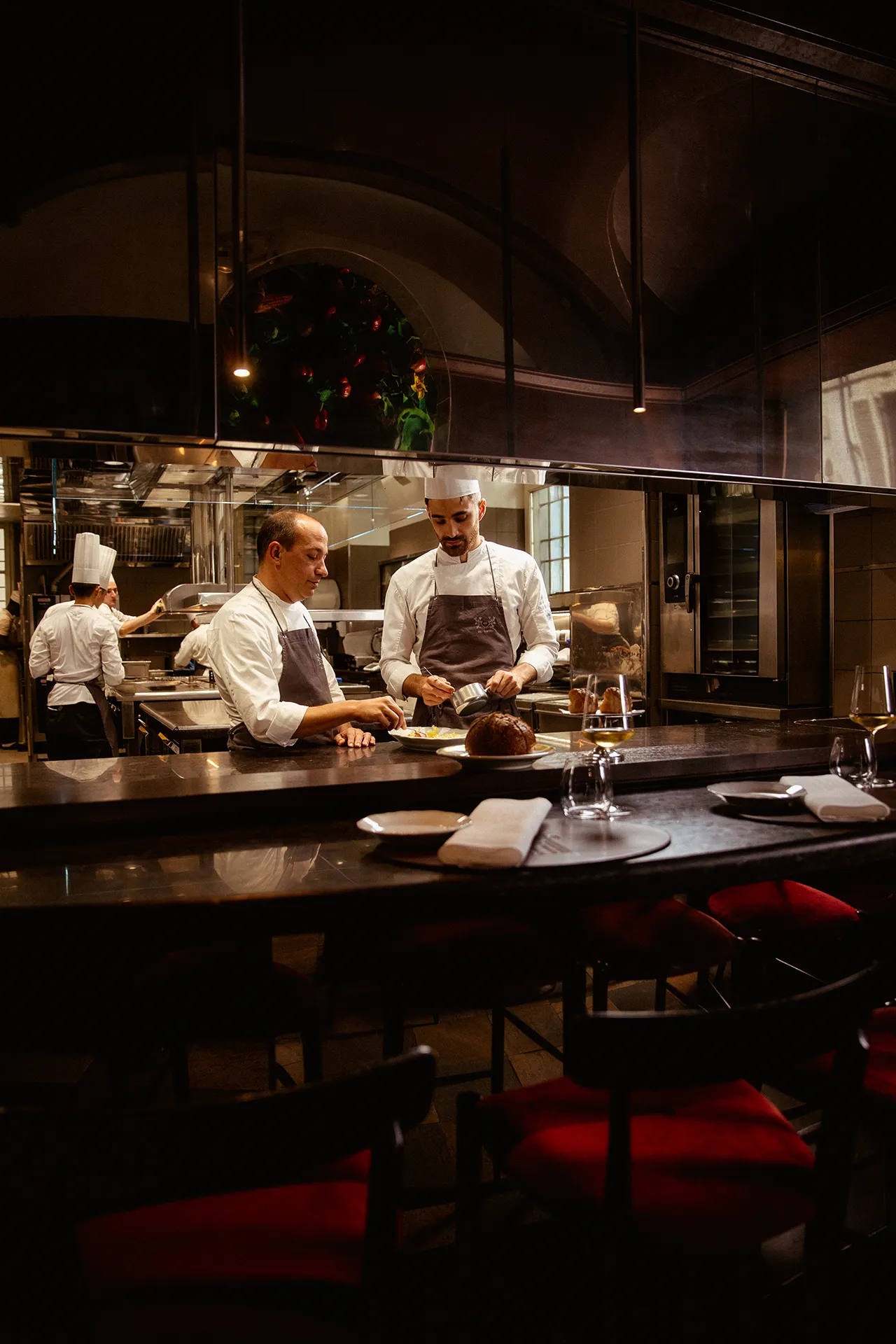 Immagine Chef’s table with wine